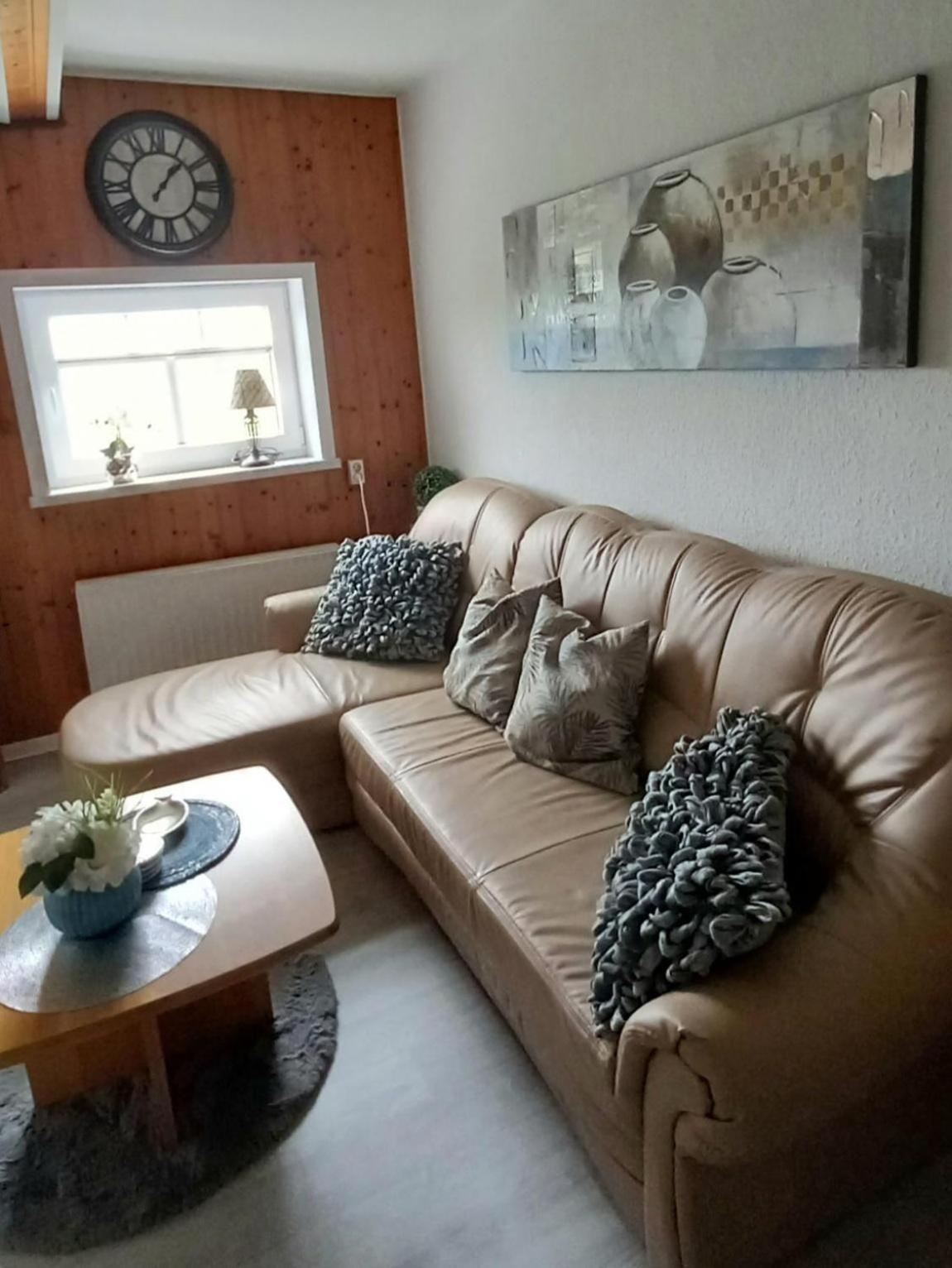 *Davids - Ferienwohnung Греетзиел Екстериор снимка